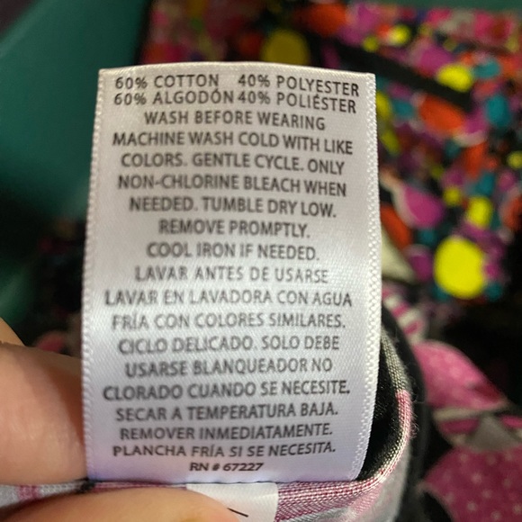 SCRUB TOP - Picture 4 of 4